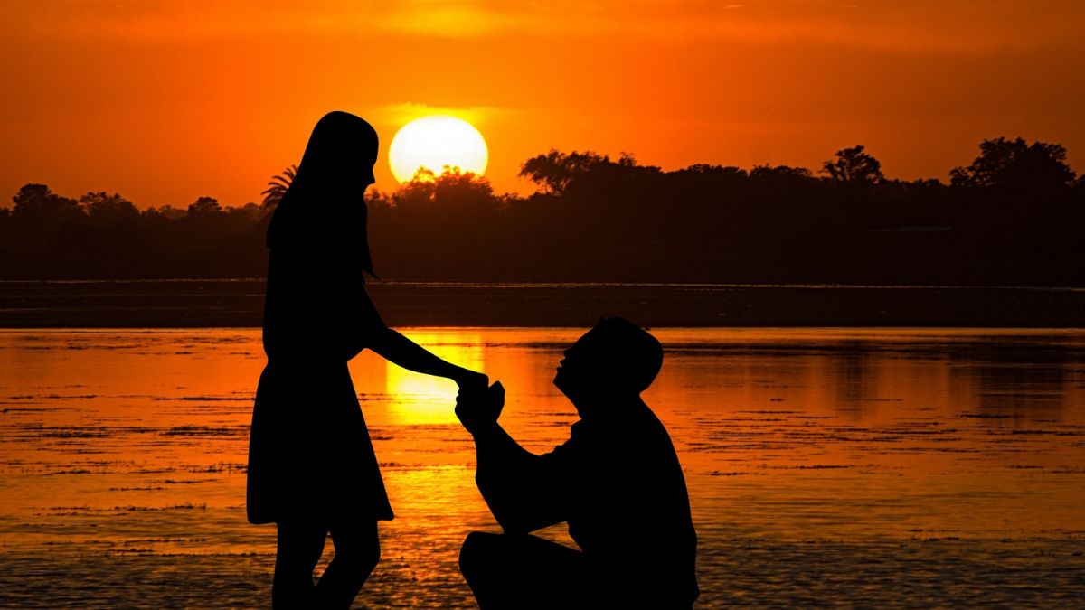 Propose Day 2025: Best Wishes, Messages, Quotes, and Images to Win Their Heart