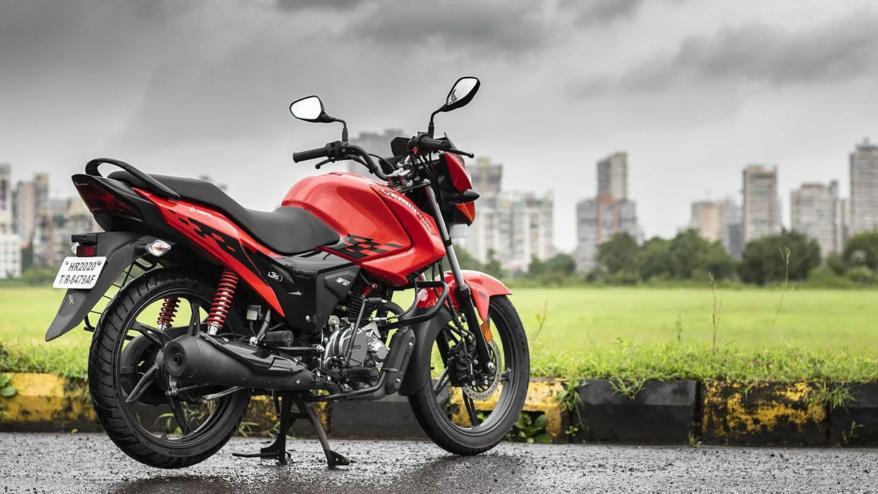 Hero Glamour Known for Its Powerful Engine, Smooth Braking, and Affordable Price