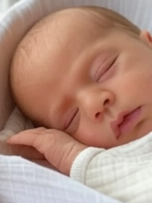 Newborns need 14-17 hours of sleep daily for growth and development.